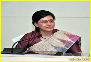 IAS RITU SEN ,COLLECTOR SURGUJA