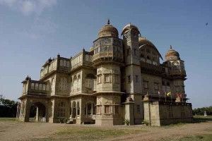 bhuj 2