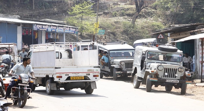 CHIRMIRI HALDIBADI ,BUS STAND,चिरमिरी के हल्दीबाडी का बदहाल बस स्टैंड