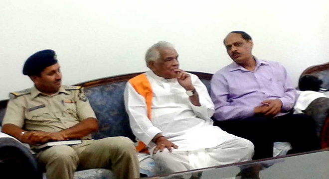 BABULAL GAUR,MINISTER,MP