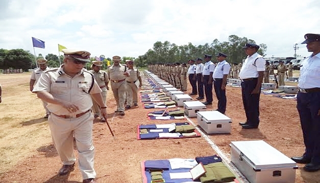 Surguja police IG Annual Inspection