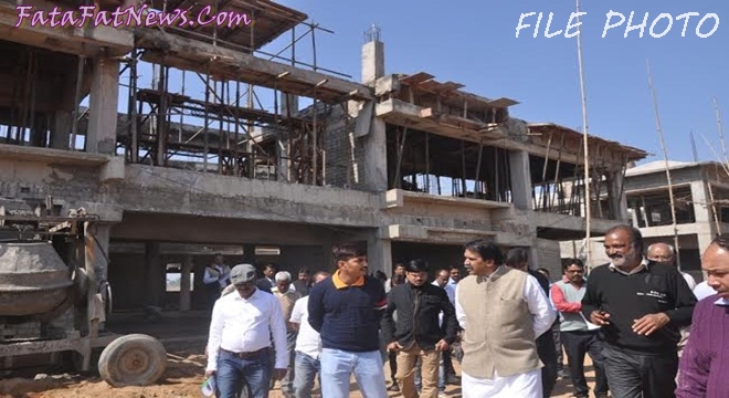 Public Works Minister Rajesh Muunt yesterday in Ambikapur
