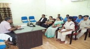 Female family members' advice center meeting organized by SP Surajpur.