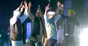 kejri-dance_s_325_111514073335