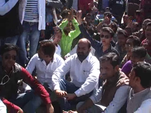 chhut bhaiya netao ka virodh