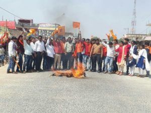 PicsArt_04-25-11.27.09