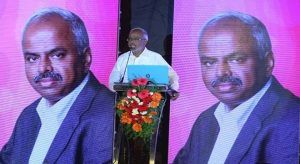 Arokiaswamy-Velumani-offers-jobs-to-those-who-do-not-know-english