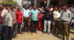 PicsArt_04-03-03.14.57