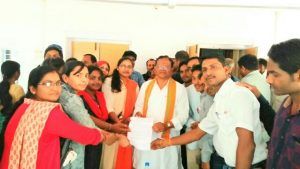 PicsArt_04-07-10.48.11