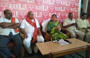 PicsArt_04-11-03.54.30