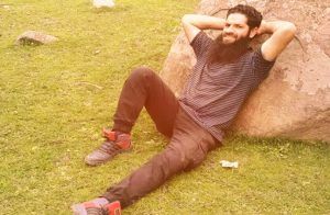 PicsArt_07-30-12.08.23