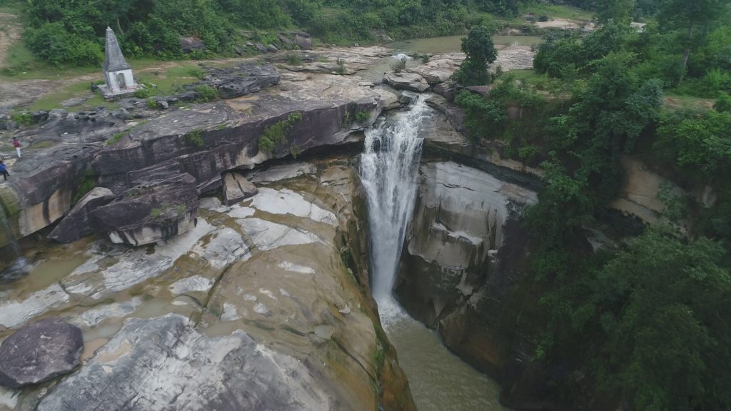 12 kumeli waterfall ramanujnager