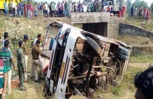 dantewada-accident-bus6655354838472478964..jpg