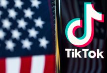 tik tok logo phone app united states flag reflection 5286