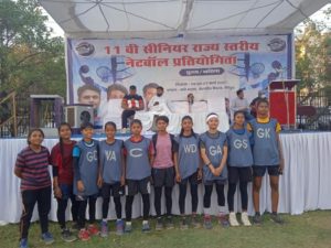 PicsArt_03-06-06.54.03