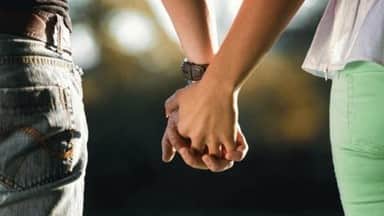 boyfriend_ki_pitai_nahi_hui_bardast_to_girlfriend_ne_apne_mausa_ke_pet_me_maar_diya_chaku_fir_premi__1615204800.jpg