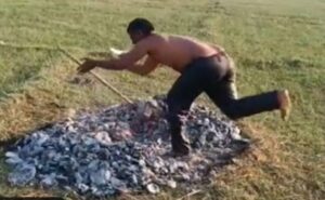 Picsart_23-03-02_21-17-19-583