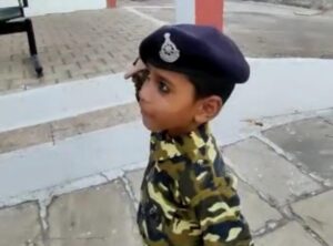 Picsart_23-04-04_19-47-34-562