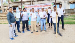 Picsart_23-04-04_19-58-34-456