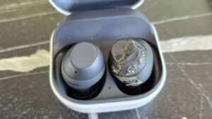 samsung-galaxy-buds-1727318623