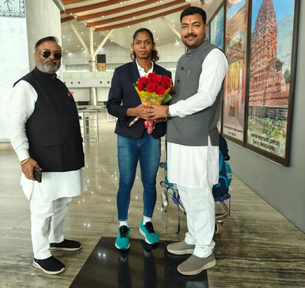 20251127 0915556142838378568574078