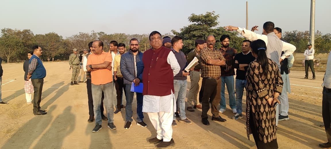 2025-12-13-19-21-35-067